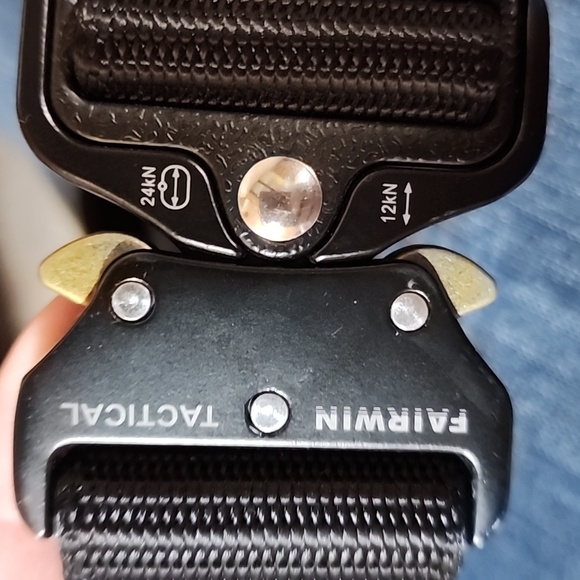 Black Tactical Belt - Picture 5 of 5